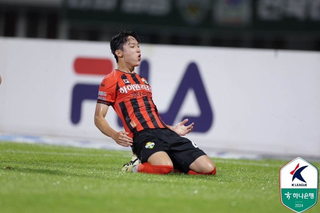 记者：莫德里奇不排除参加2026年世界杯，并希望仍为皇马效力